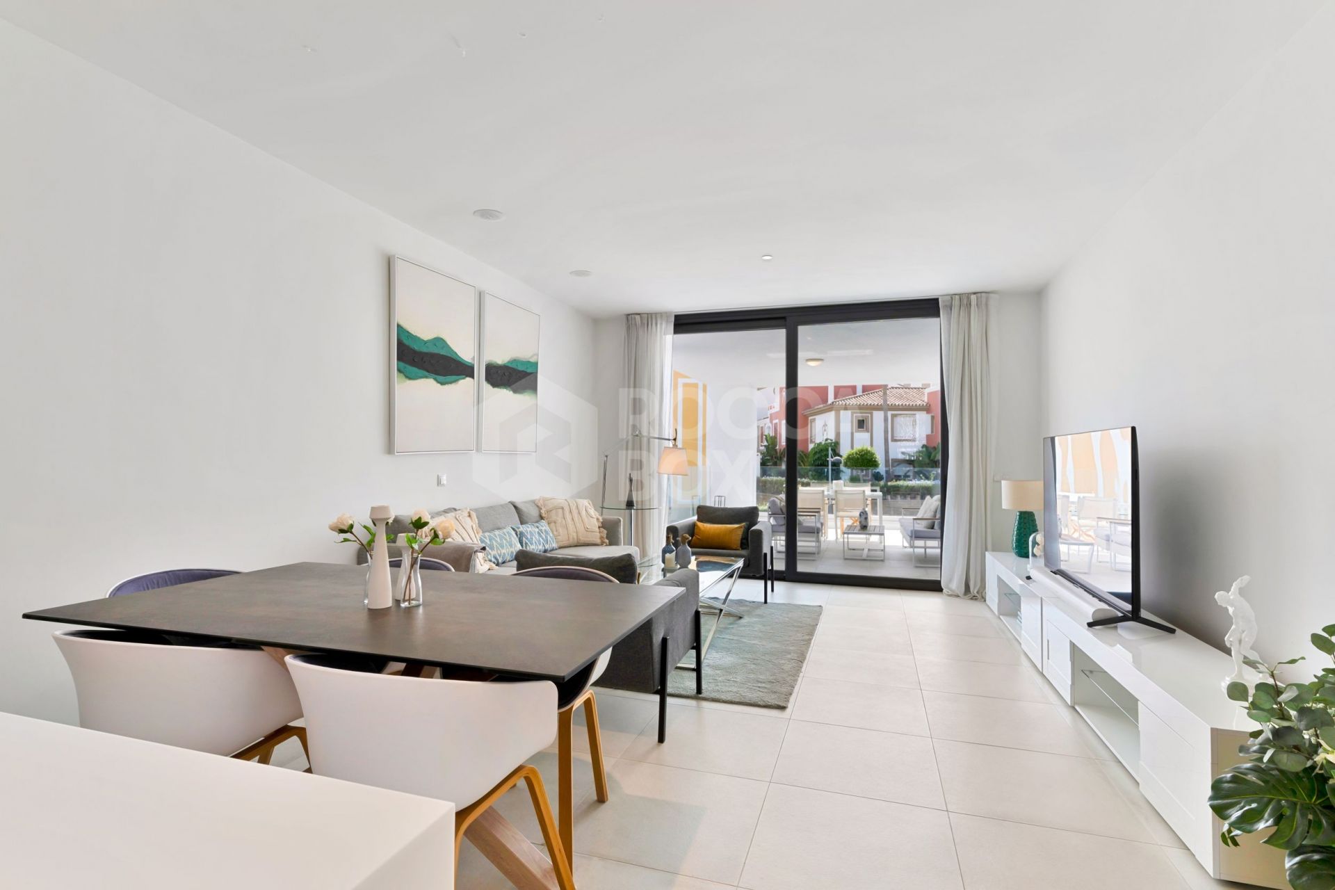 Modern 2-bedroom apartment