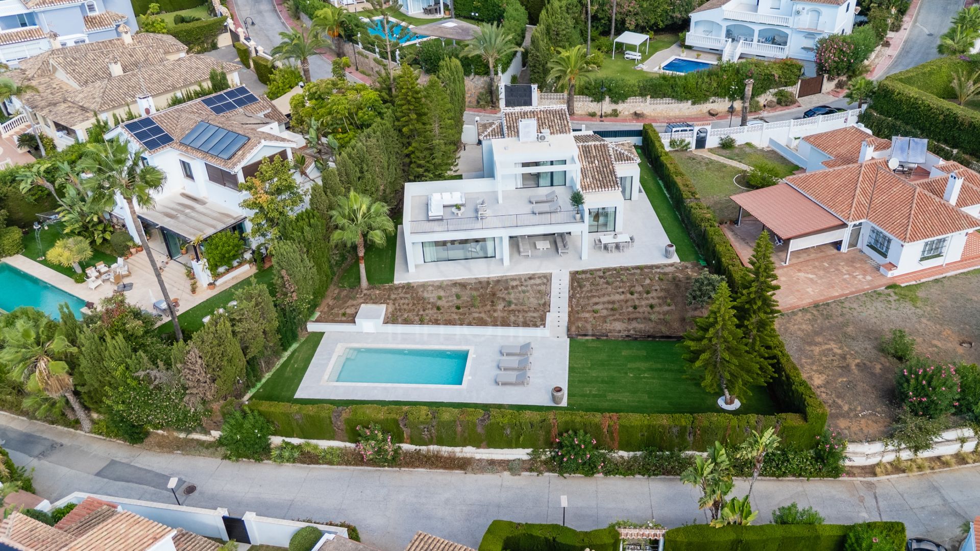 Villa in Elviria, Marbella