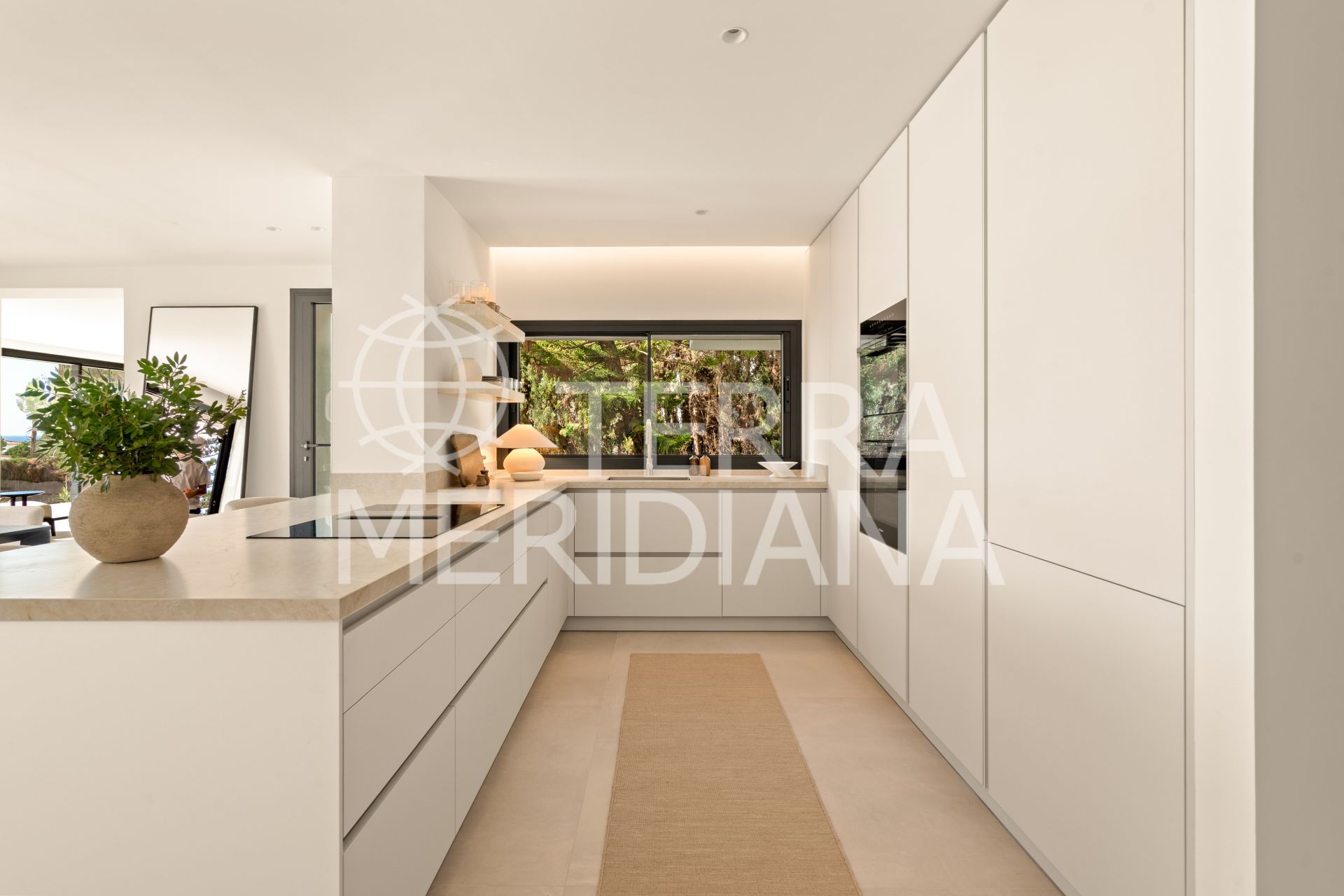 Villa in Elviria, Marbella