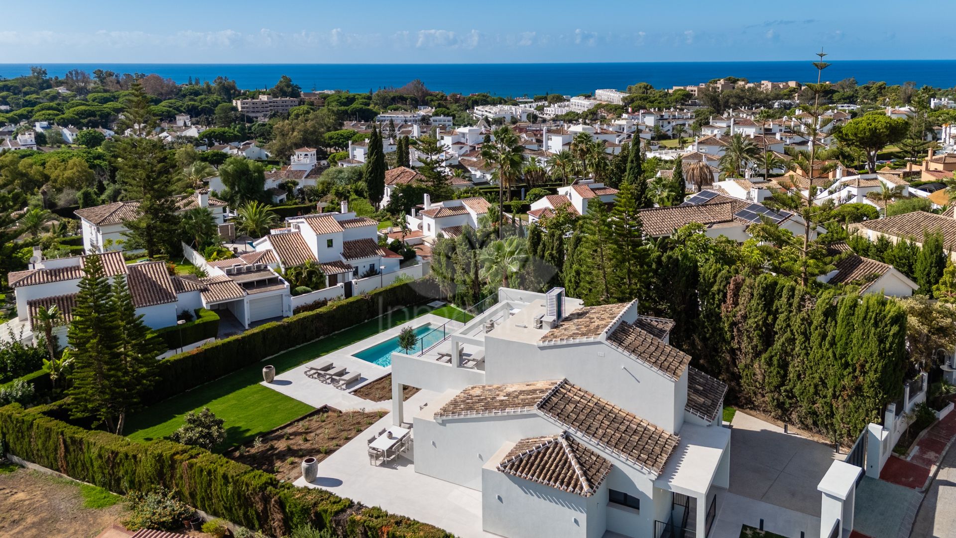 Villa in Elviria, Marbella