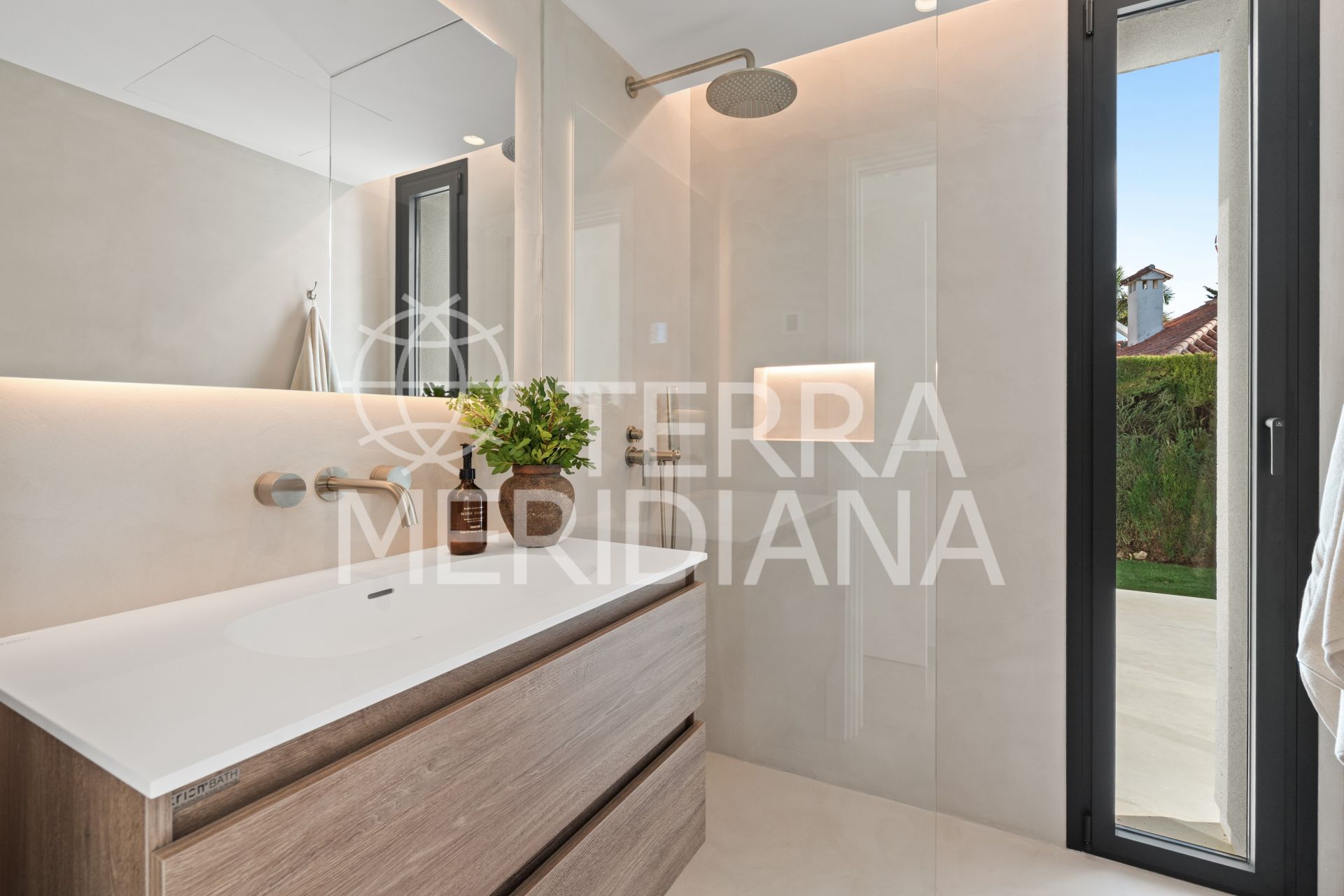 Villa in Elviria, Marbella