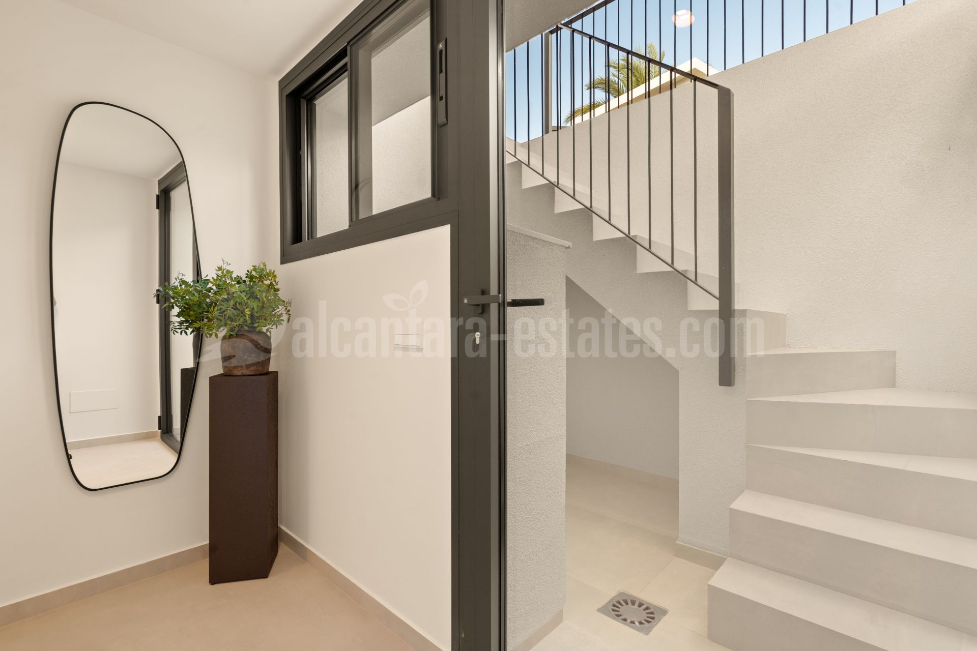 Villa in Elviria, Marbella