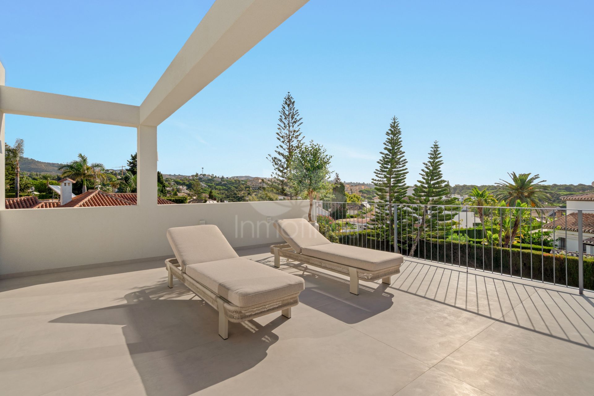 Villa in Elviria, Marbella