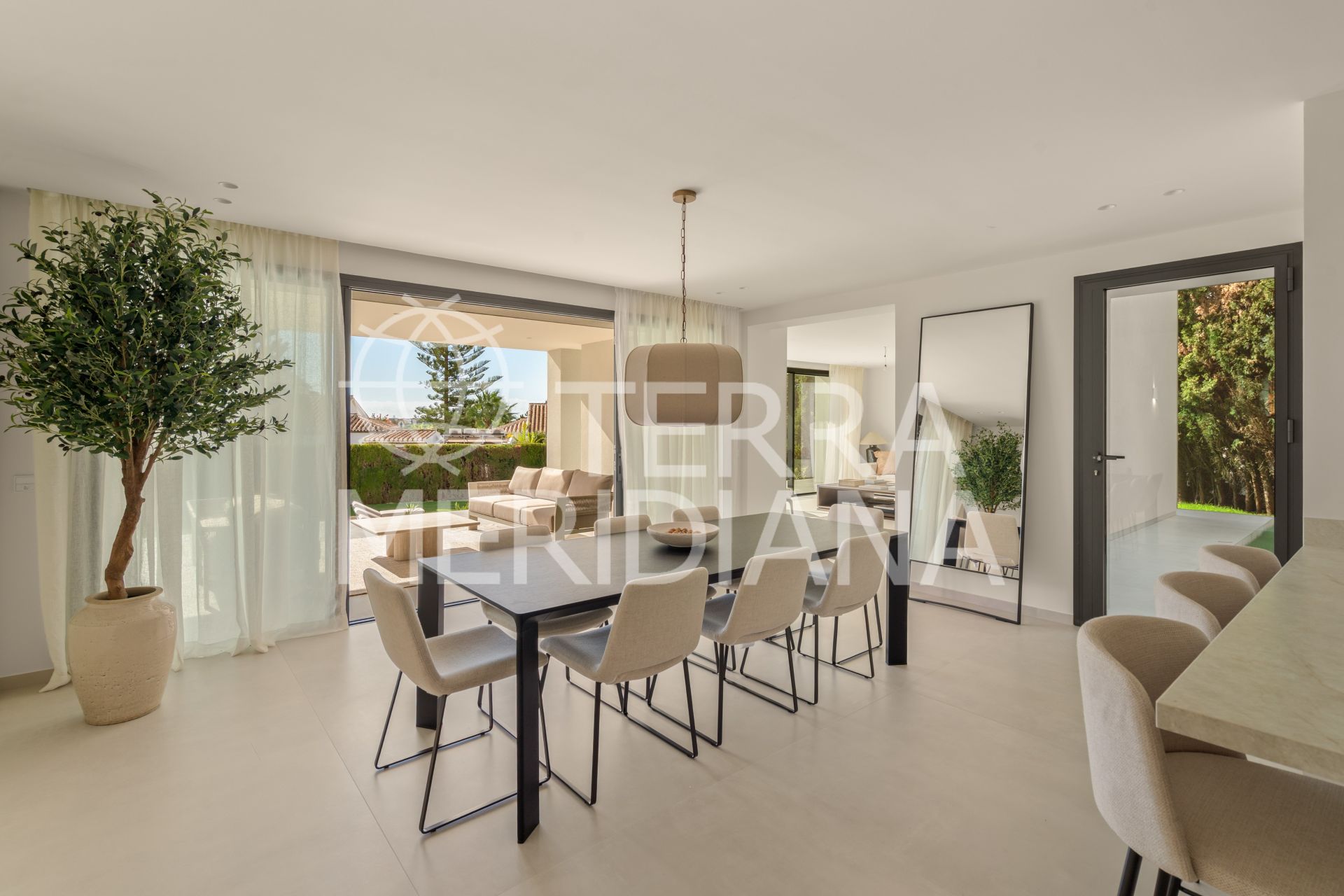 Villa in Elviria, Marbella