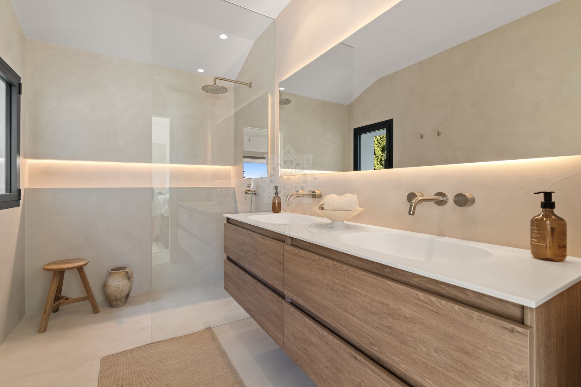 Villa in Elviria, Marbella
