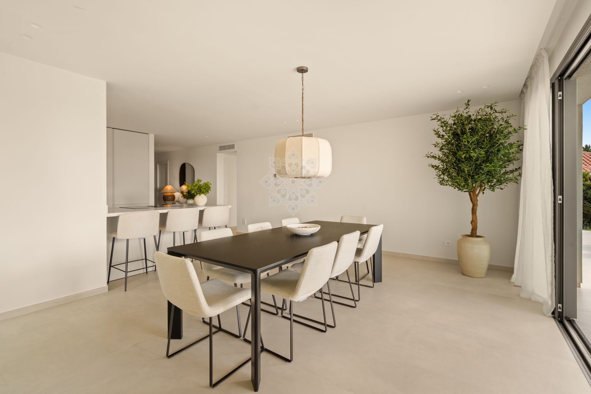 Villa in Elviria, Marbella