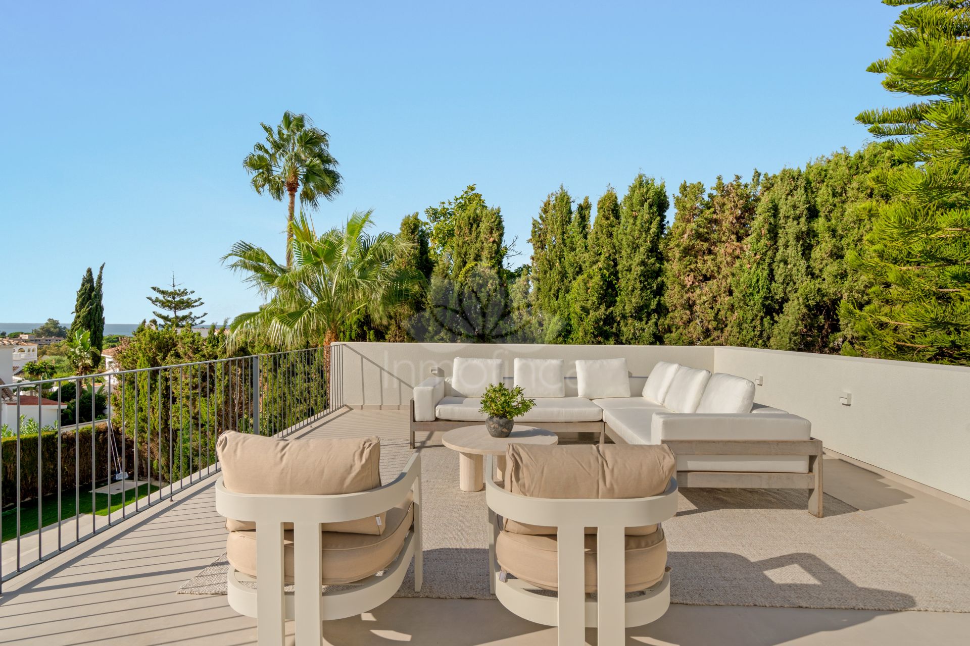 Villa in Elviria, Marbella