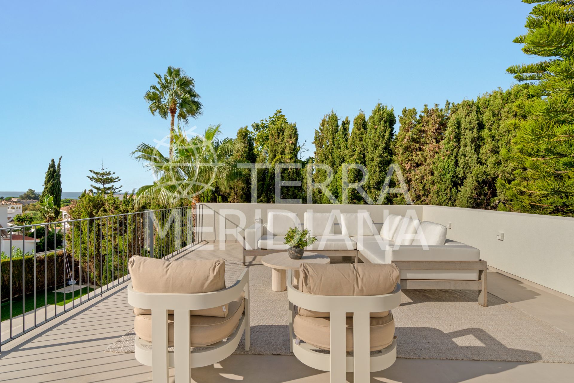 Villa in Elviria, Marbella