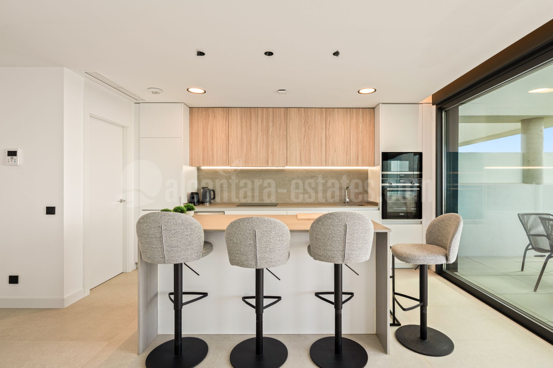 Apartamento en Los Altos de los Monteros, Marbella