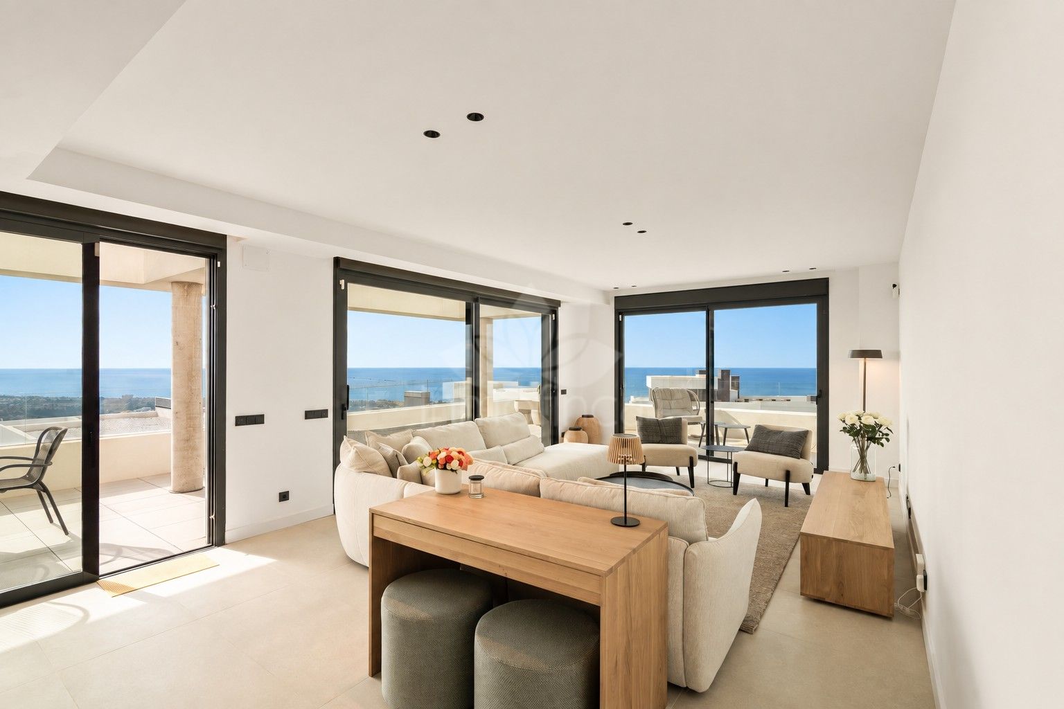 Apartment in Los Altos de los Monteros, Marbella