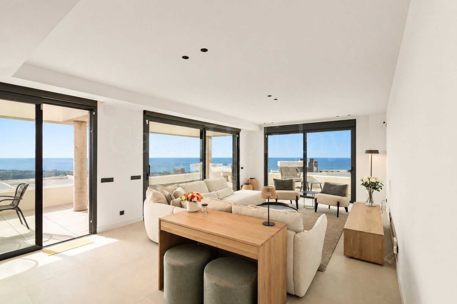 Apartment in Los Altos de los Monteros, Marbella