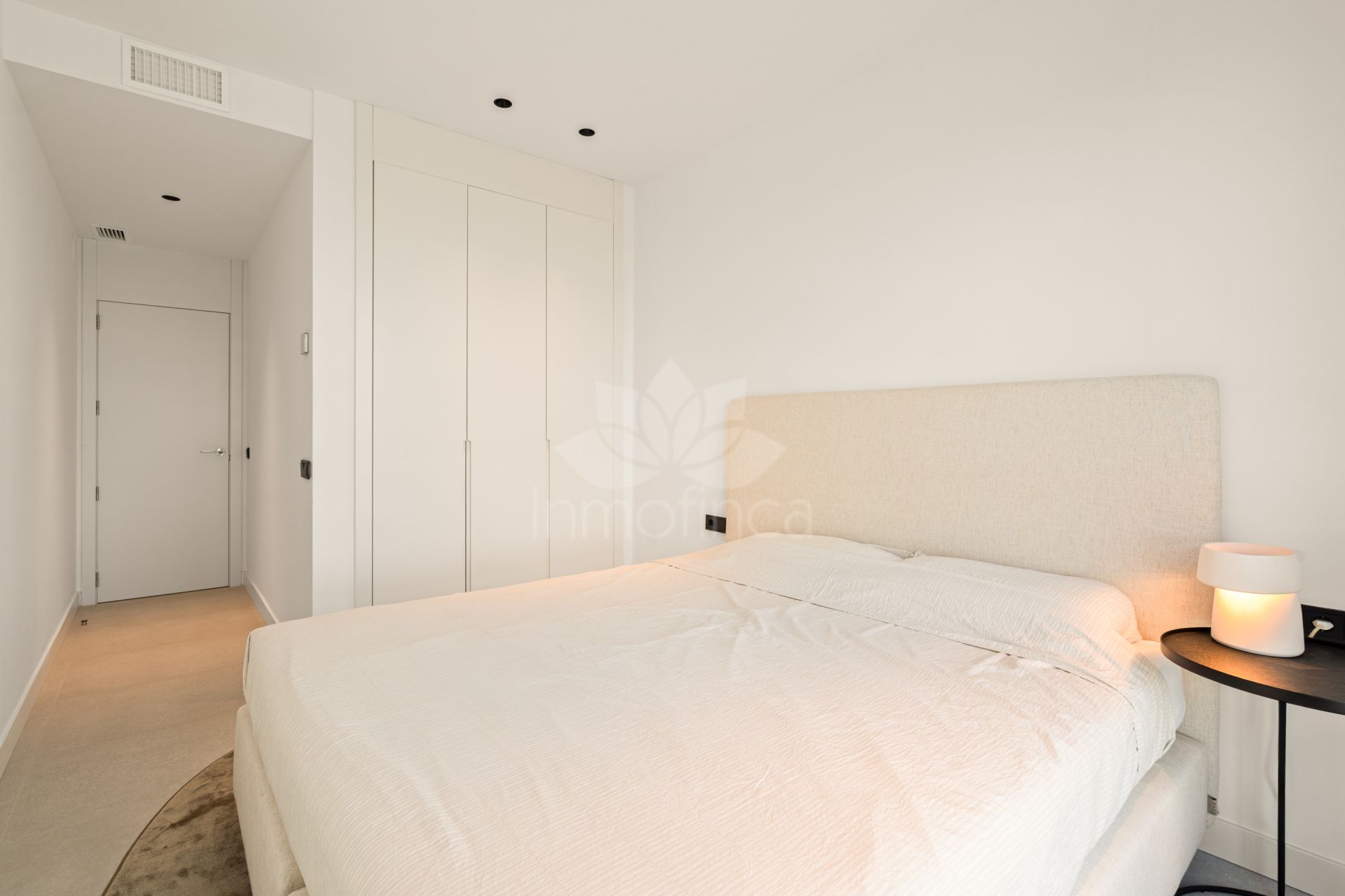 Apartment in Los Altos de los Monteros, Marbella