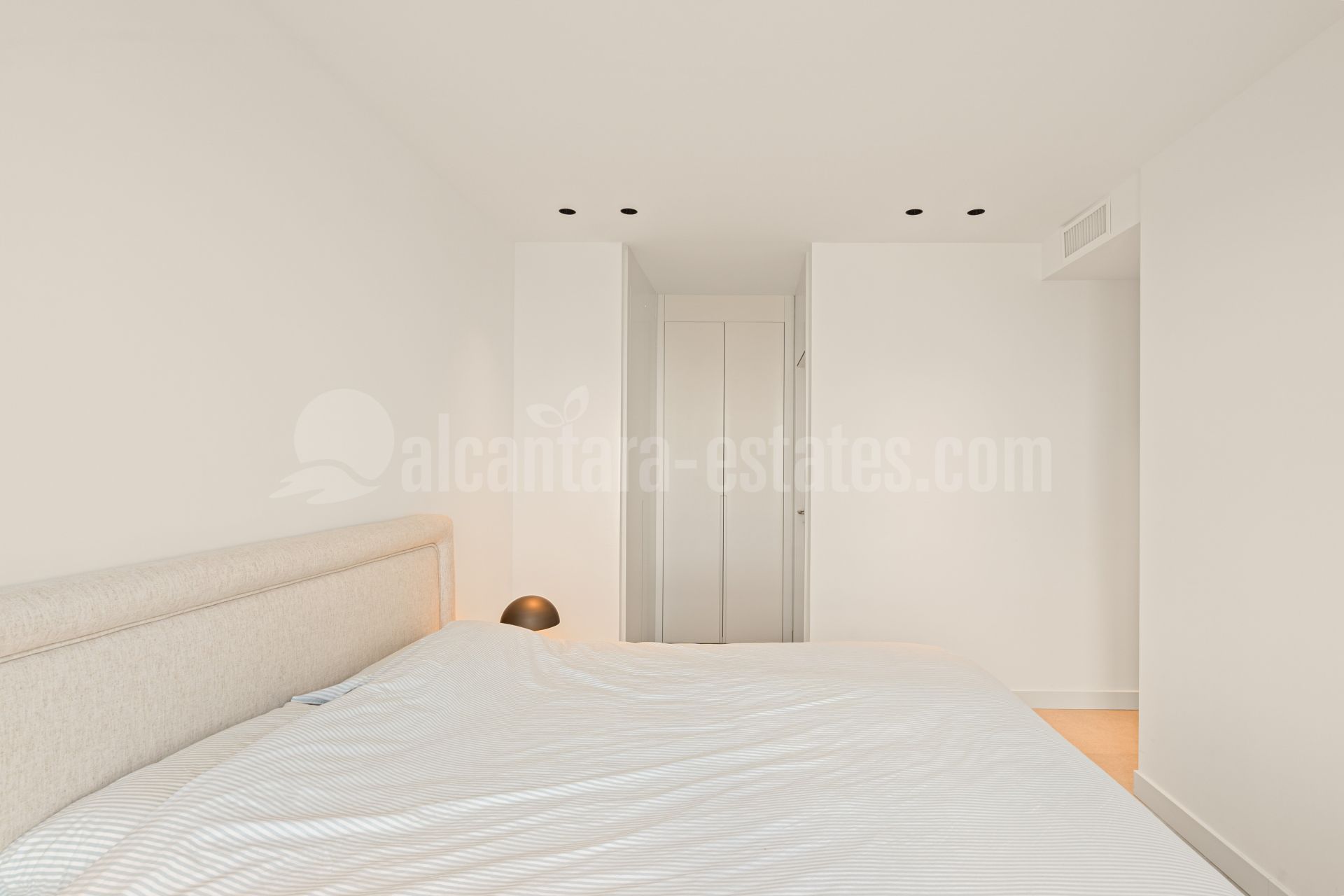 Apartamento en Los Altos de los Monteros, Marbella