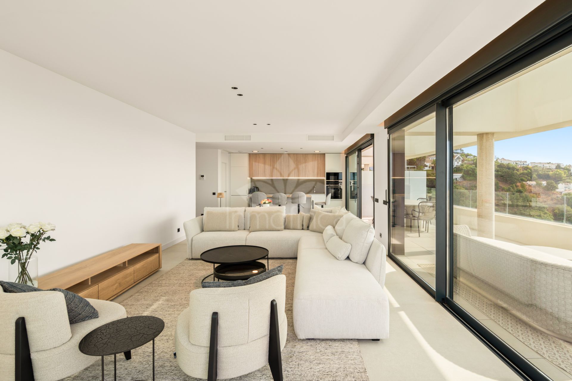 Apartment in Los Altos de los Monteros, Marbella