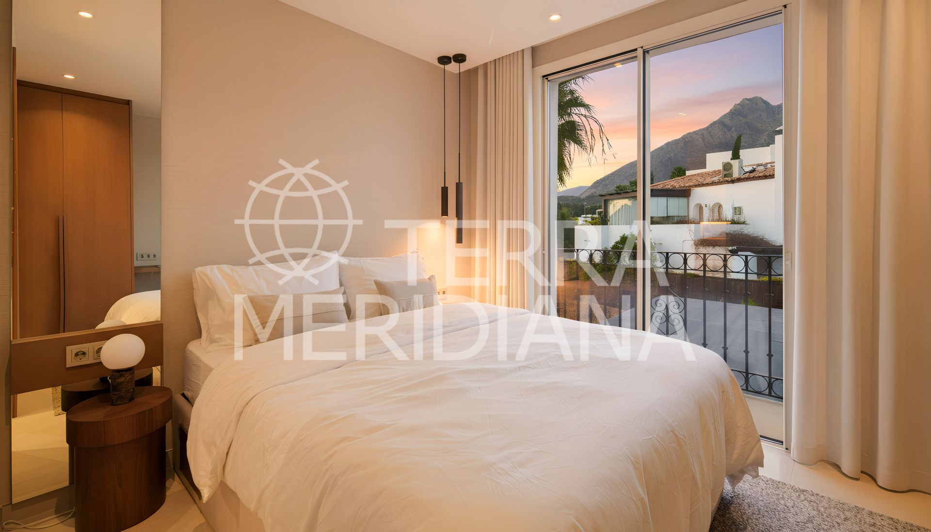 Semi Detached Villa in Altos de Salamanca, Marbella