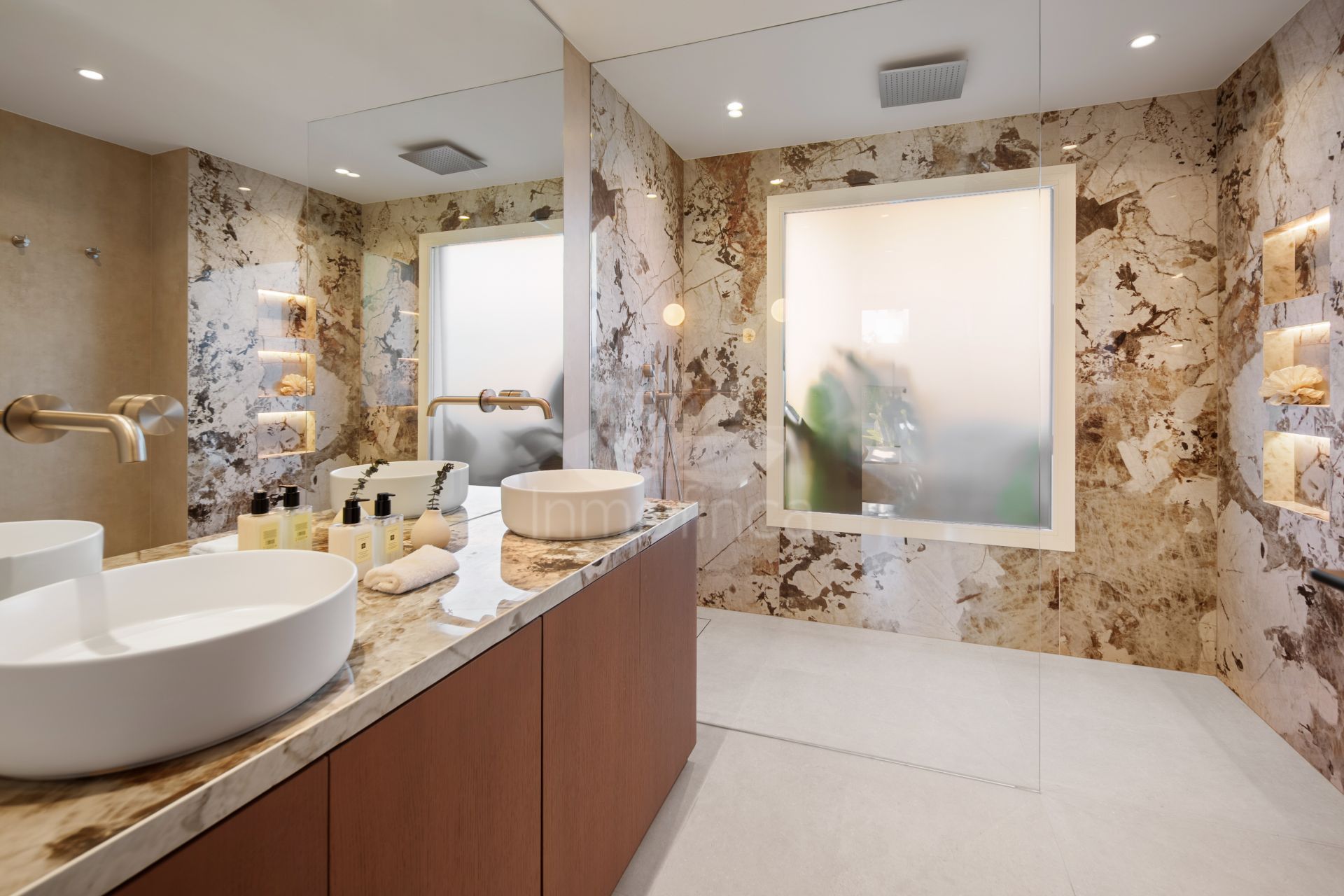 Semi Detached Villa in Altos de Salamanca, Marbella