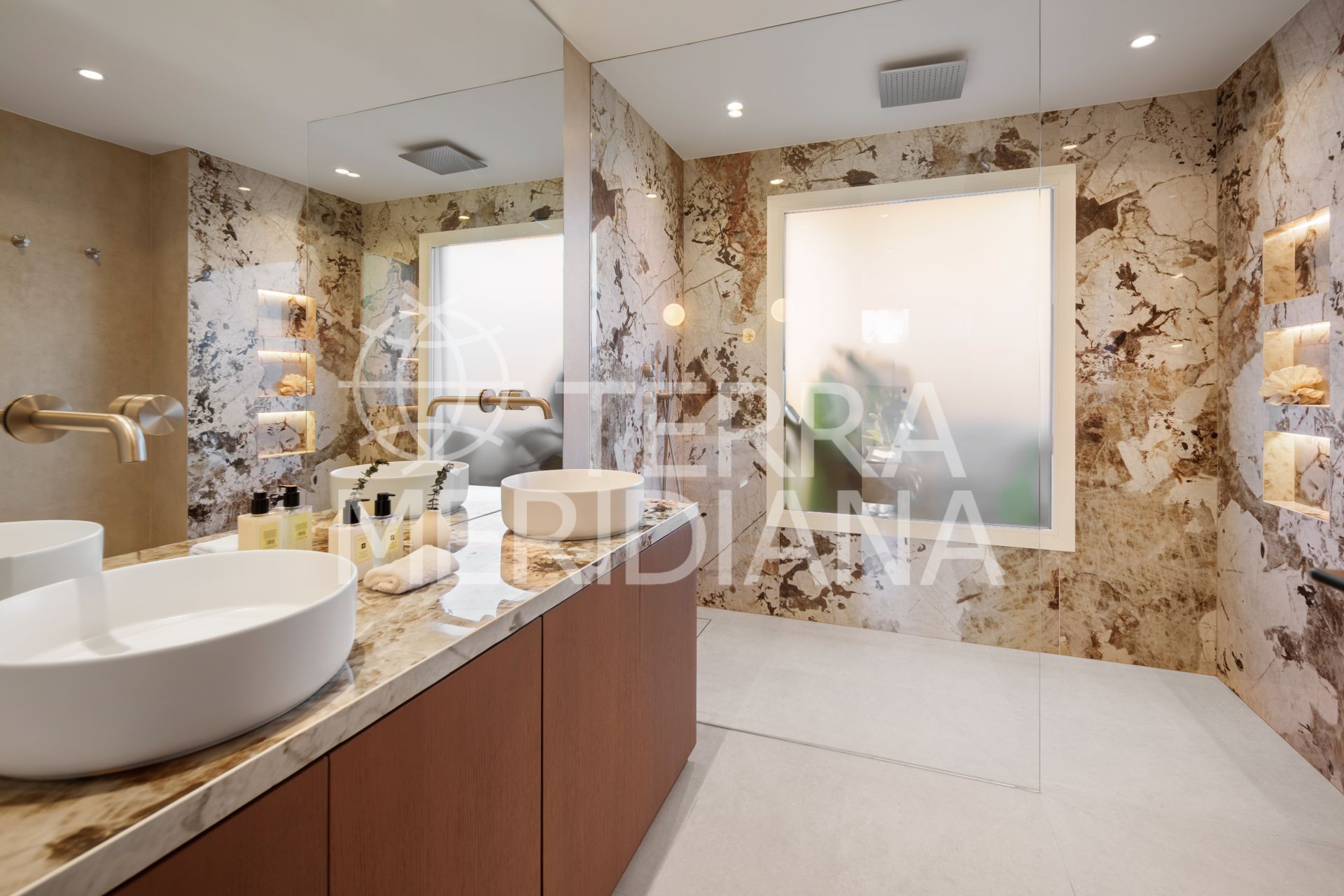 Semi Detached Villa in Altos de Salamanca, Marbella