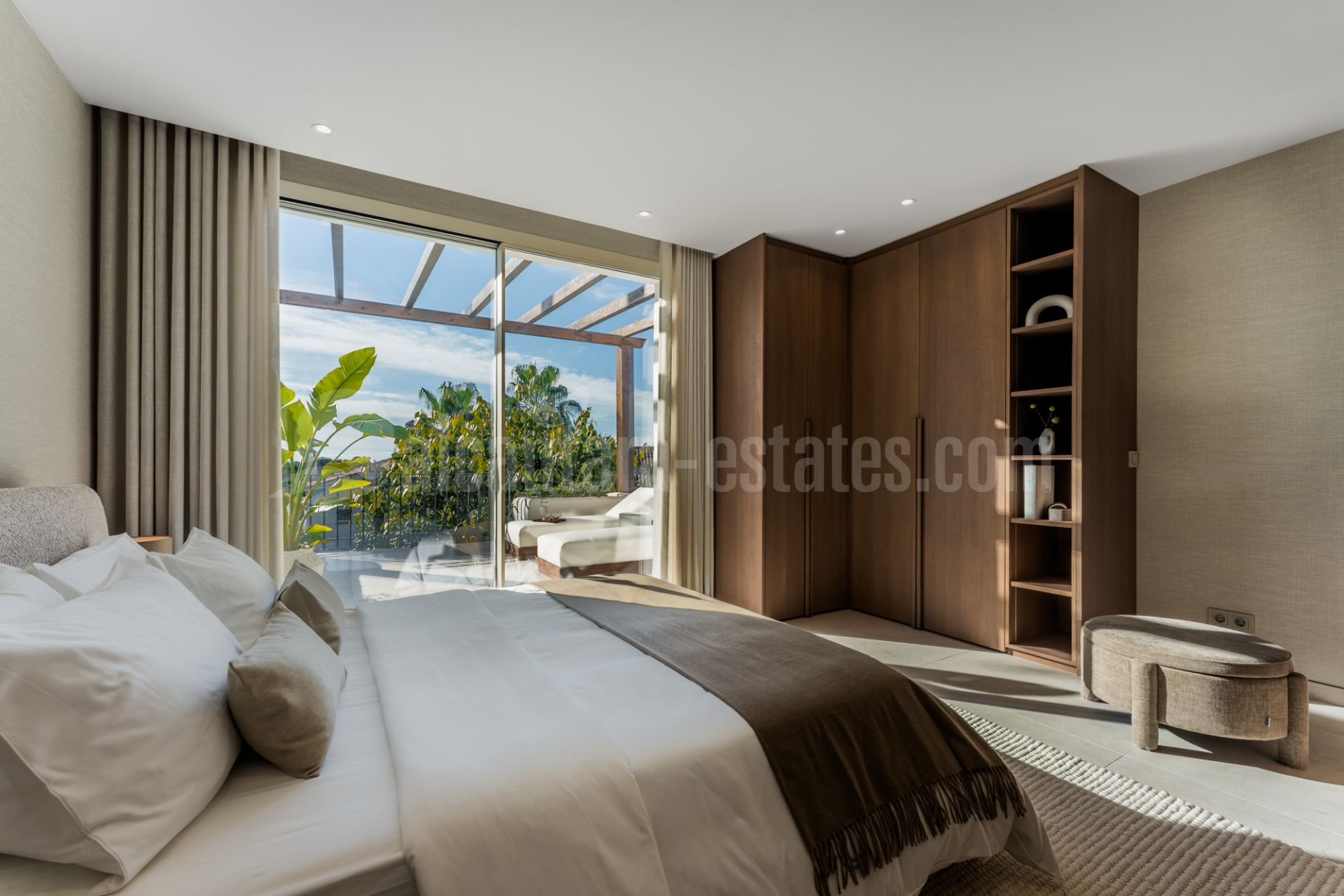 Semi Detached Villa in Altos de Salamanca, Marbella