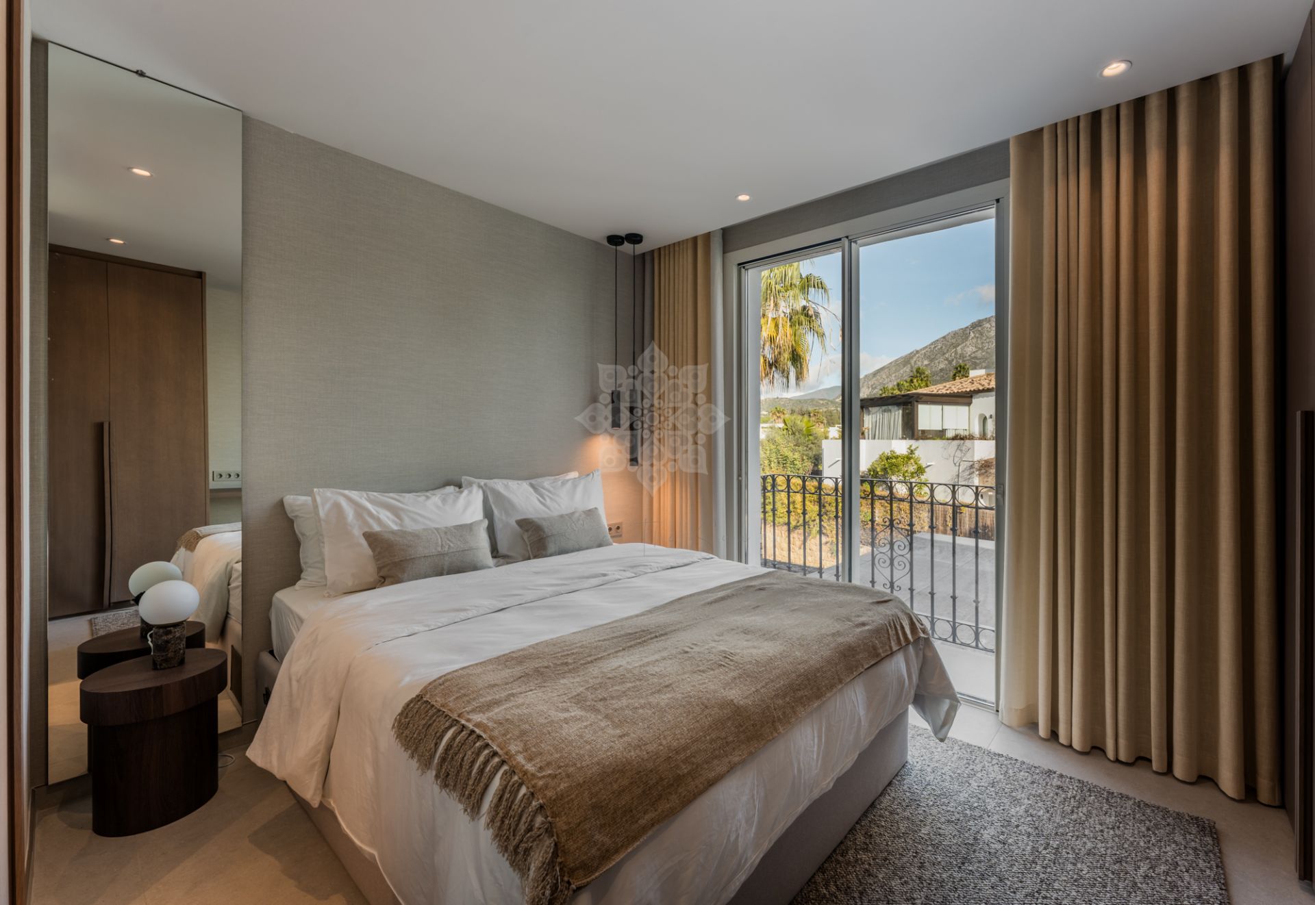 Semi Detached Villa in Altos de Salamanca, Marbella