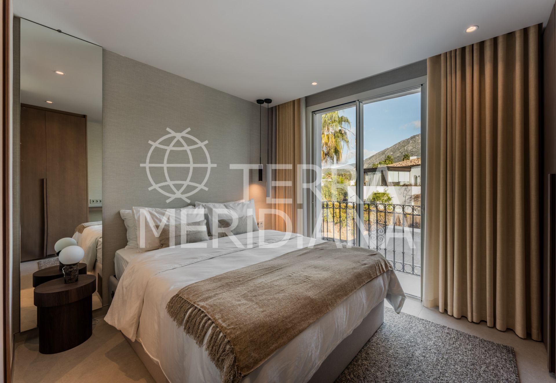 Semi Detached Villa in Altos de Salamanca, Marbella