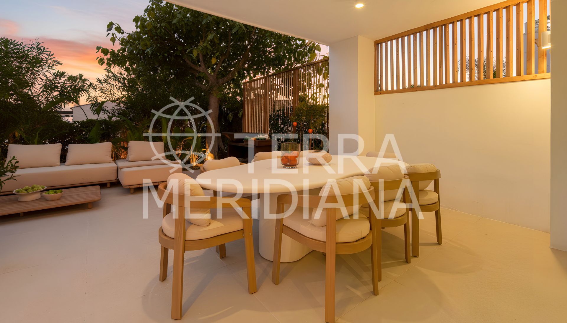 Semi Detached Villa in Altos de Salamanca, Marbella
