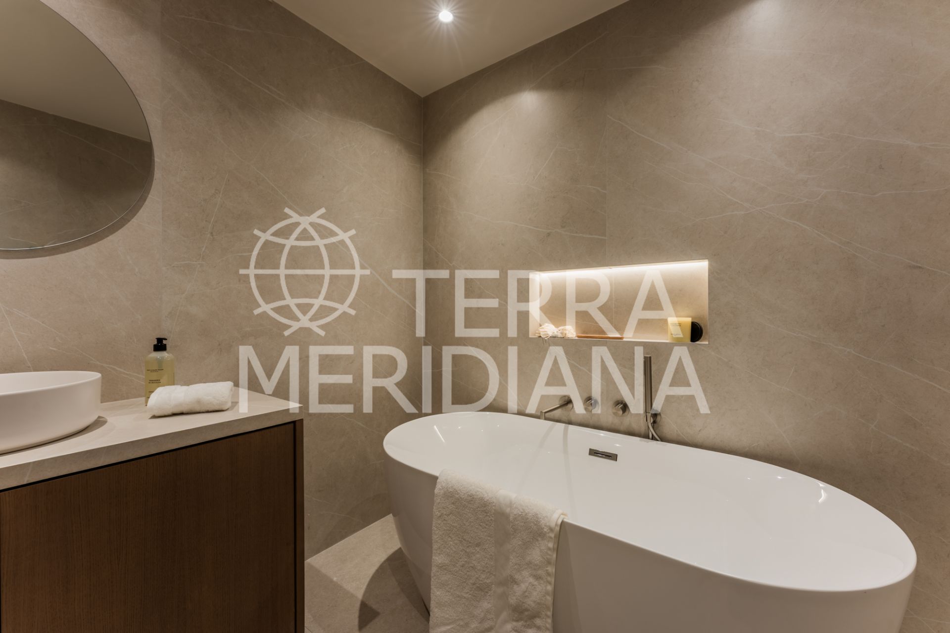 Semi Detached Villa in Altos de Salamanca, Marbella