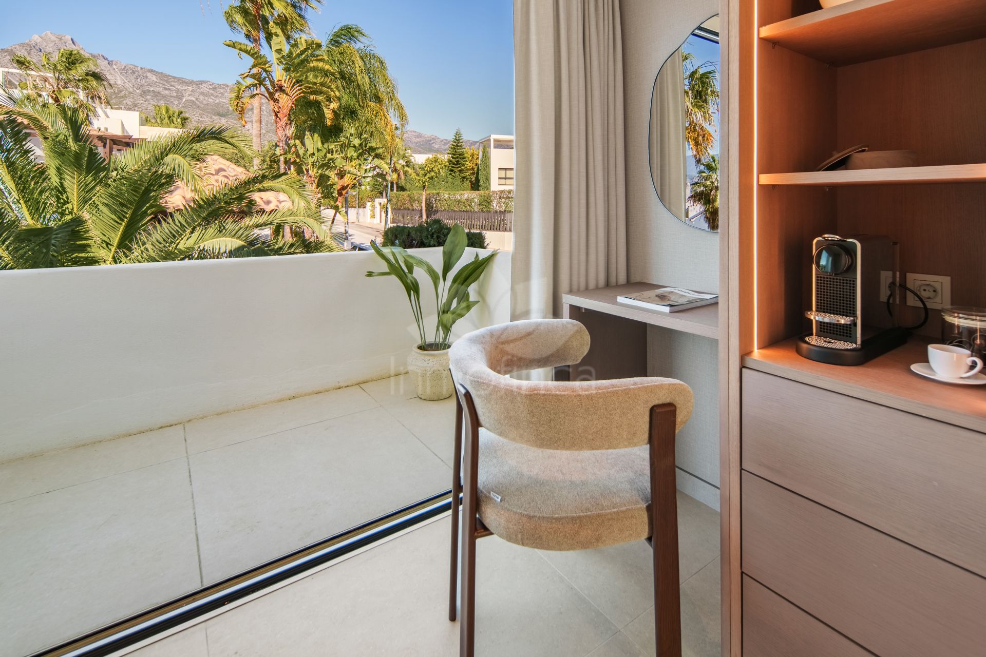 Semi Detached Villa in Altos de Salamanca, Marbella