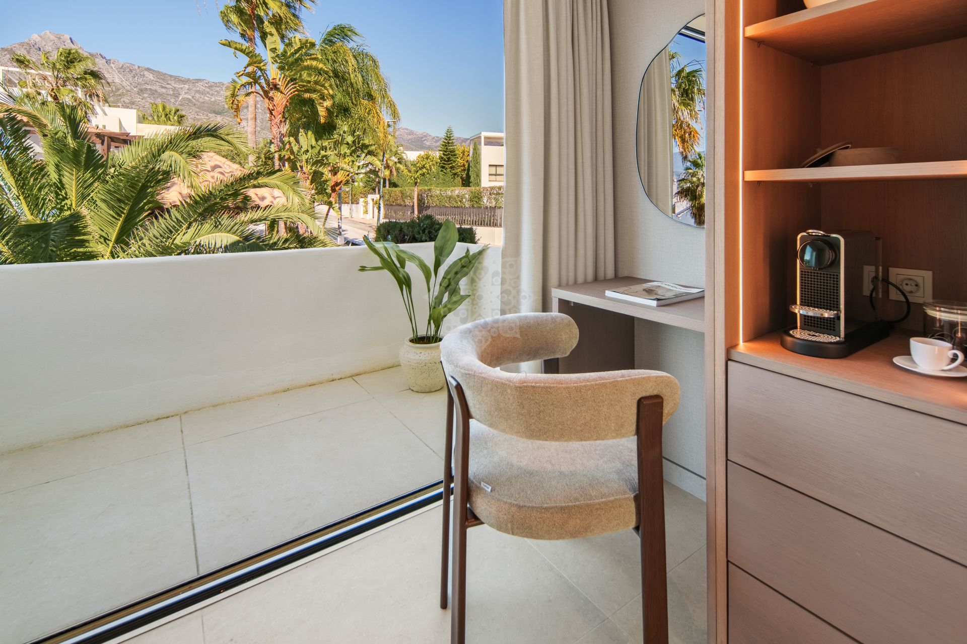 Semi Detached Villa in Altos de Salamanca, Marbella