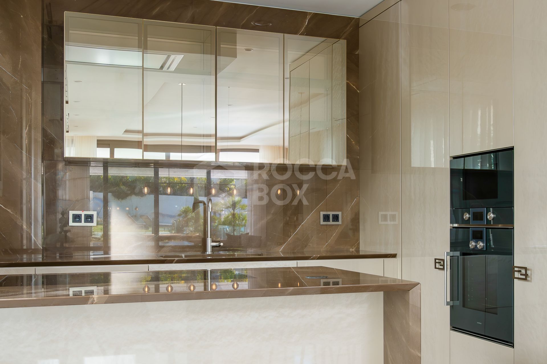 Stunning 4-Bedroom Ground Floor Apartment in Epic Phase 3, Marbella Golden Mile