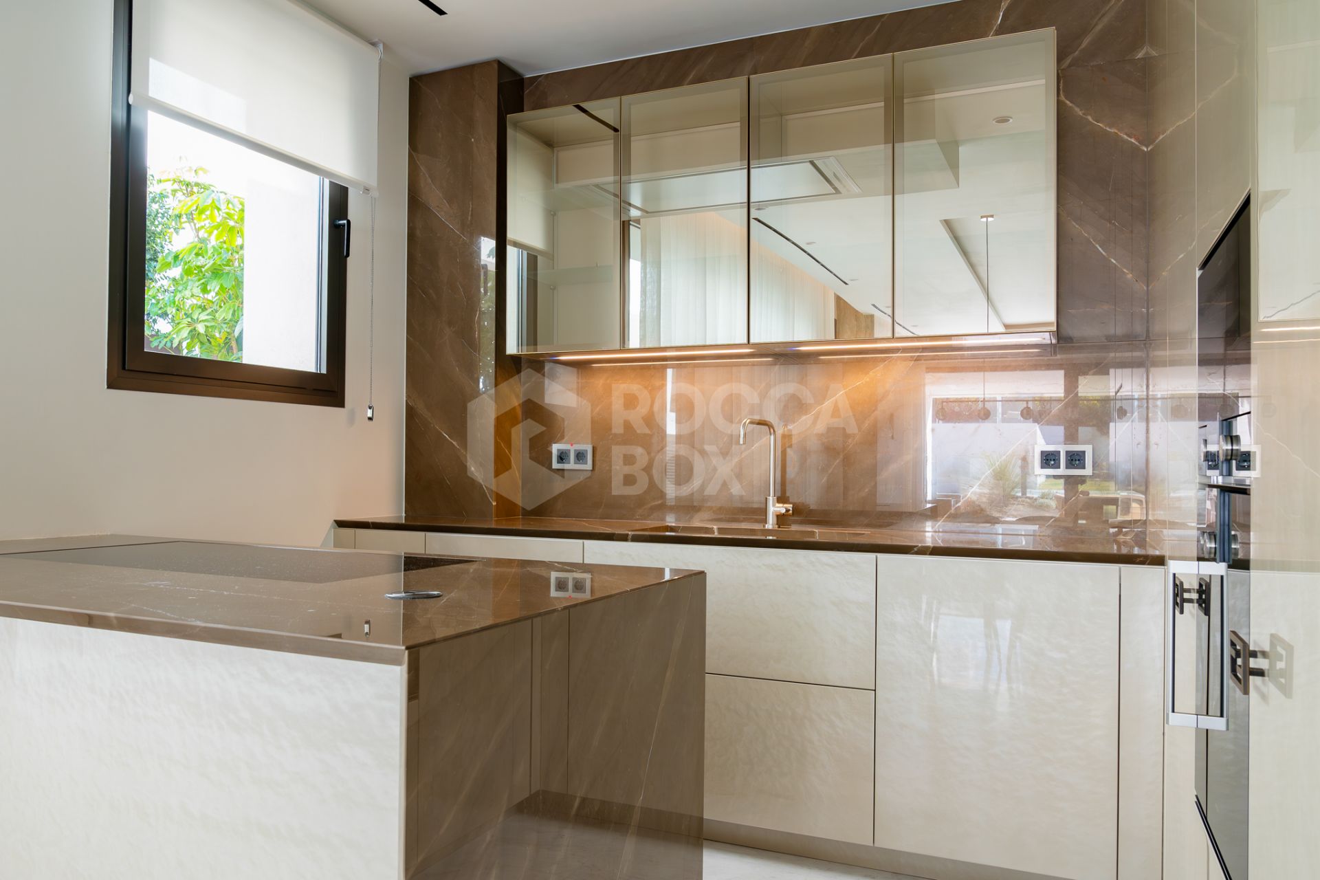 Stunning 4-Bedroom Ground Floor Apartment in Epic Phase 3, Marbella Golden Mile