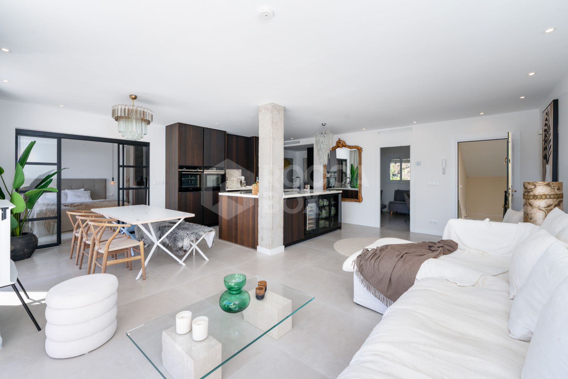 Penthouse in La Quinta with stunning views!