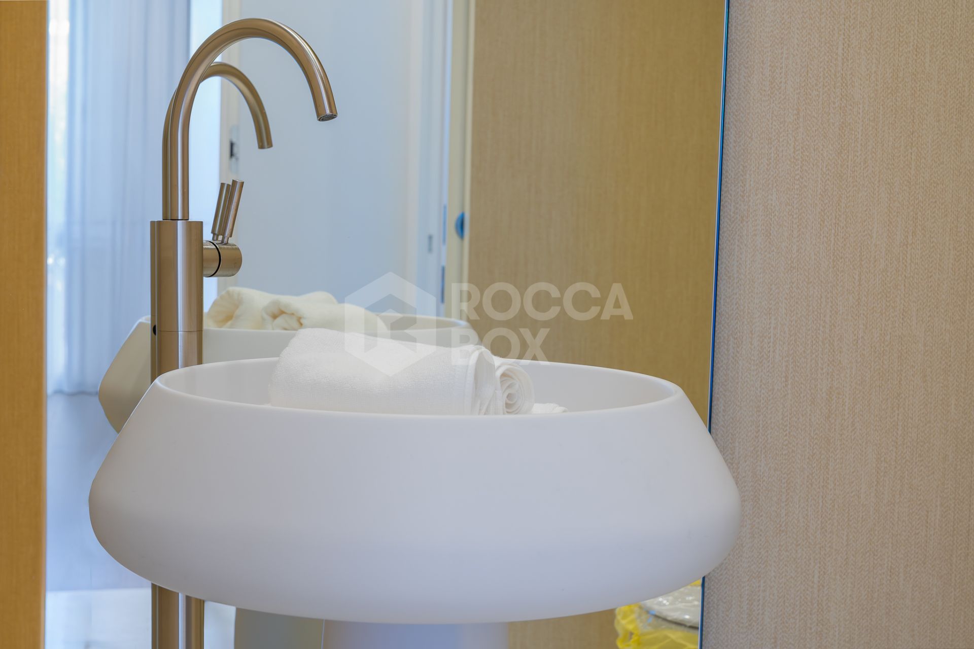 Stunning 4-Bedroom Ground Floor Apartment in Epic Phase 3, Marbella Golden Mile