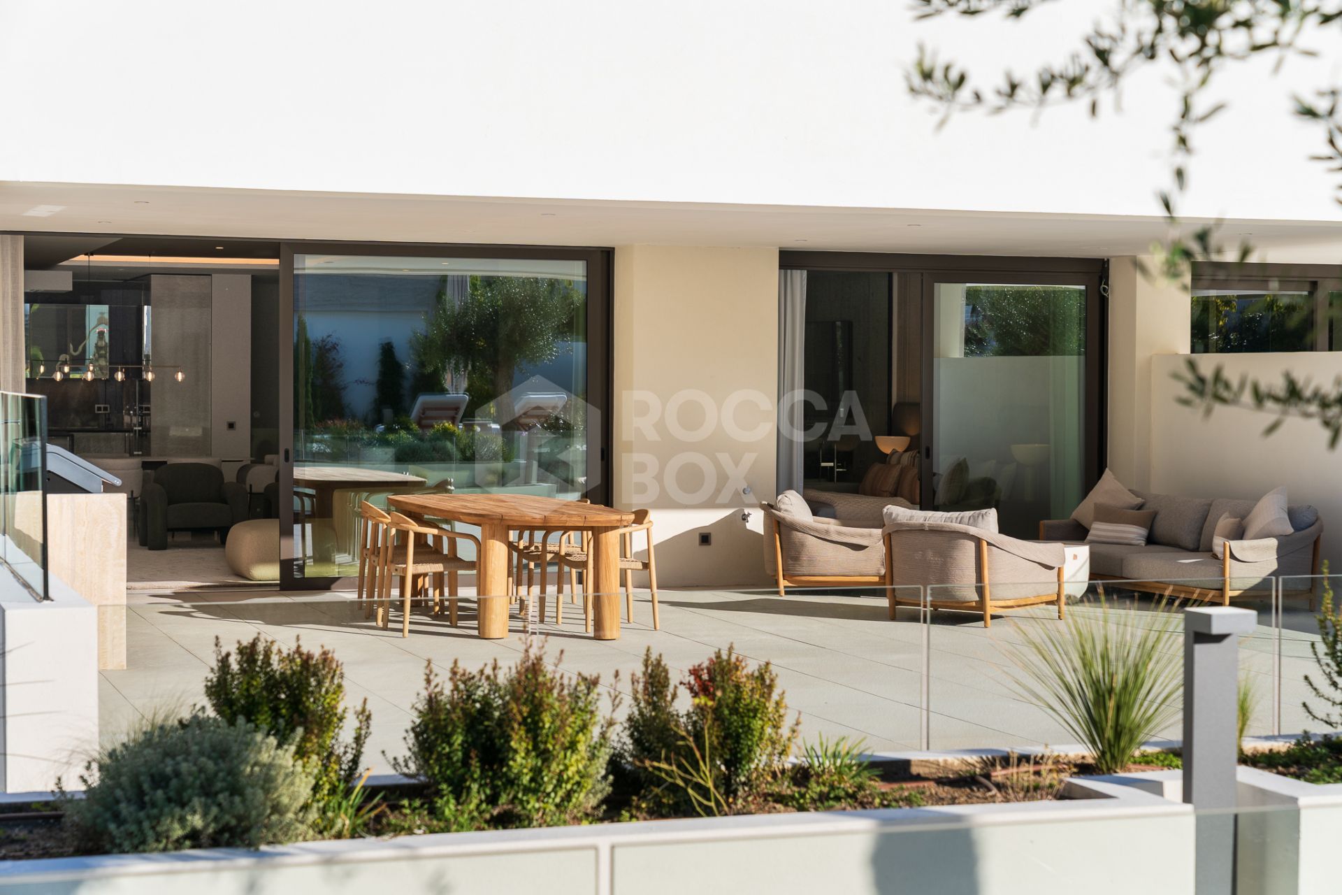 Stunning 4-Bedroom Ground Floor Apartment in Epic Phase 3, Marbella Golden Mile