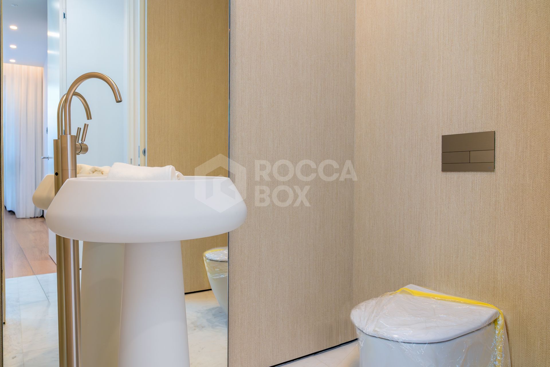 Stunning 4-Bedroom Ground Floor Apartment in Epic Phase 3, Marbella Golden Mile