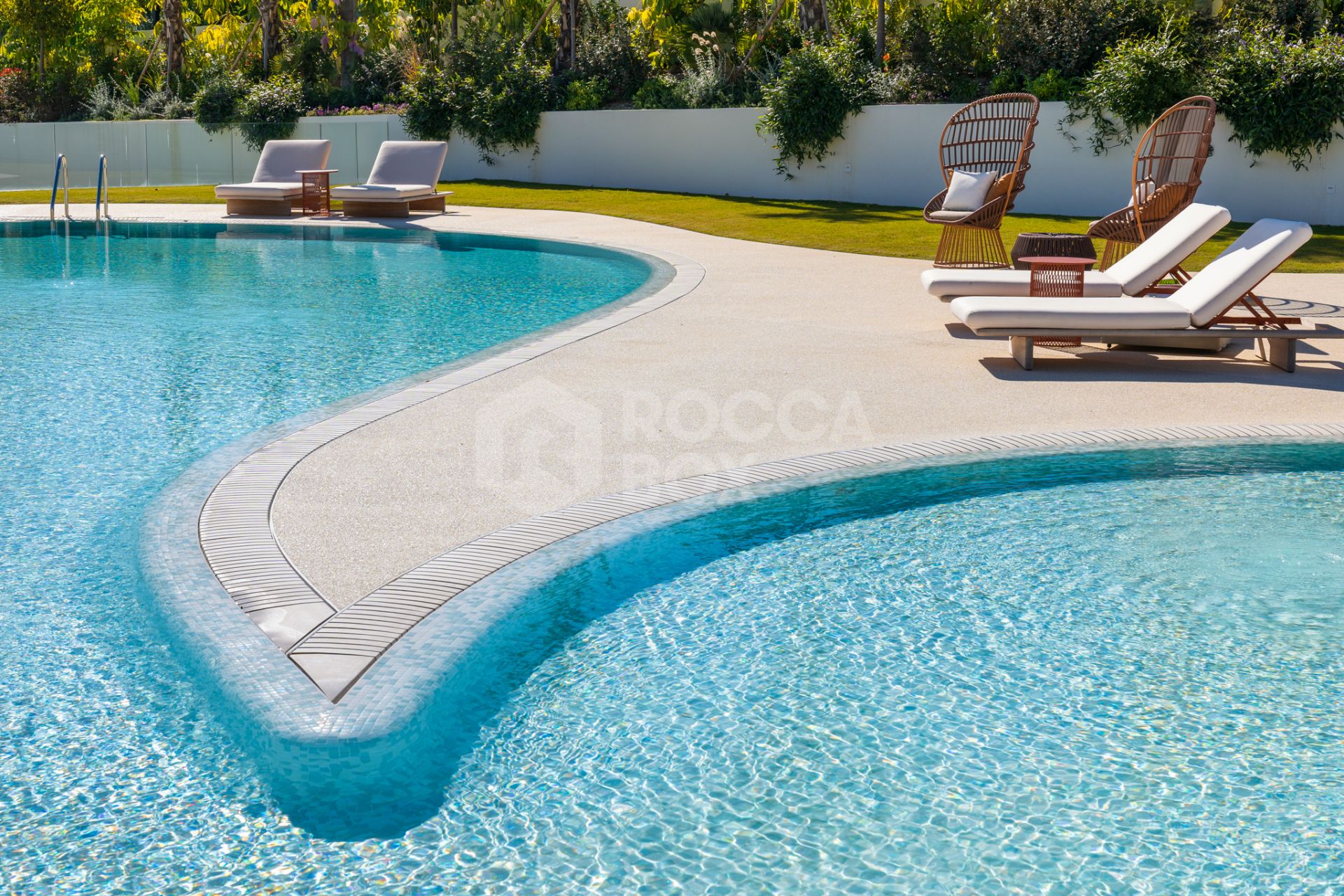 Stunning 4-Bedroom Ground Floor Apartment in Epic Phase 3, Marbella Golden Mile