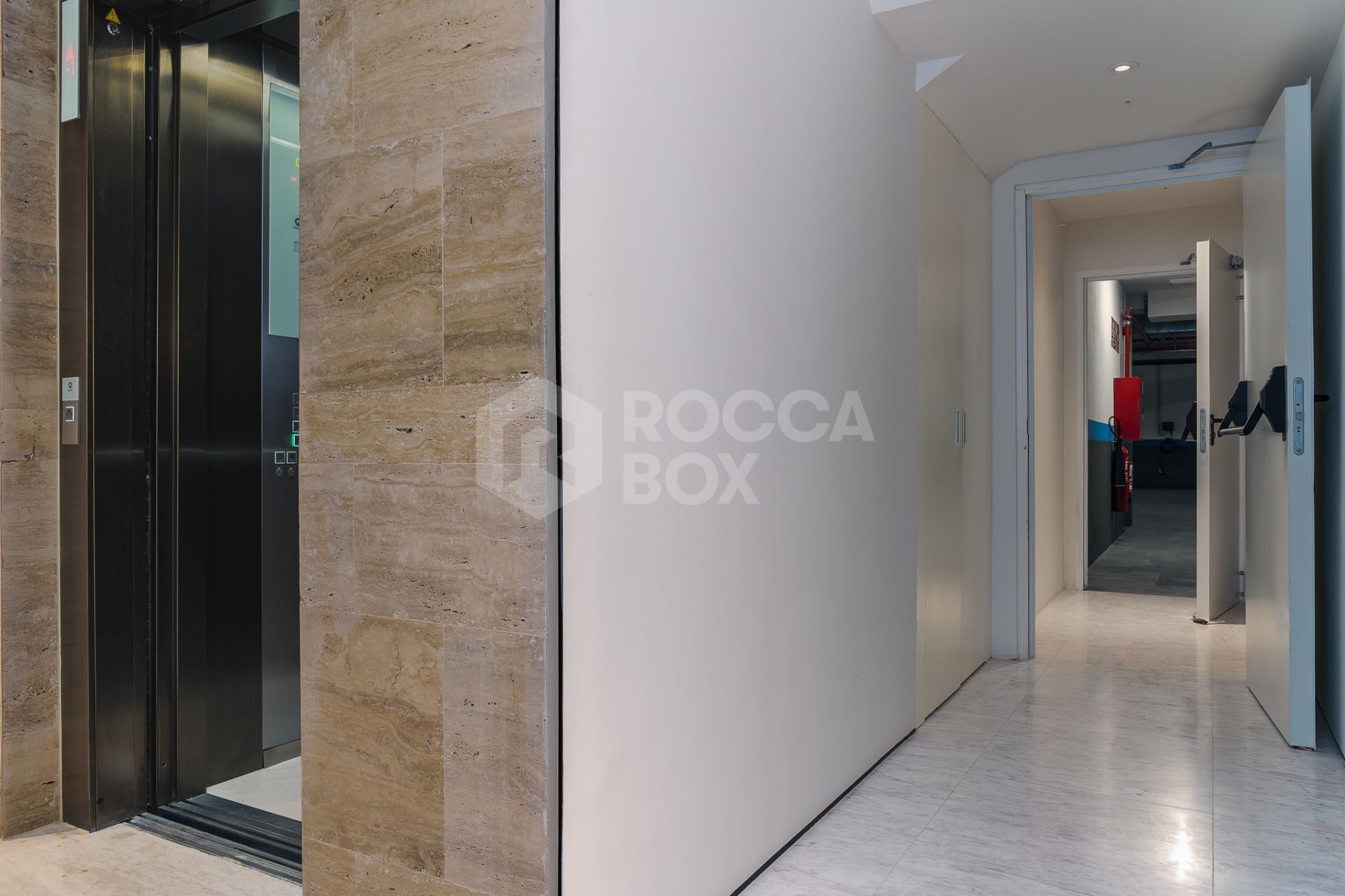 Stunning 4-Bedroom Ground Floor Apartment in Epic Phase 3, Marbella Golden Mile