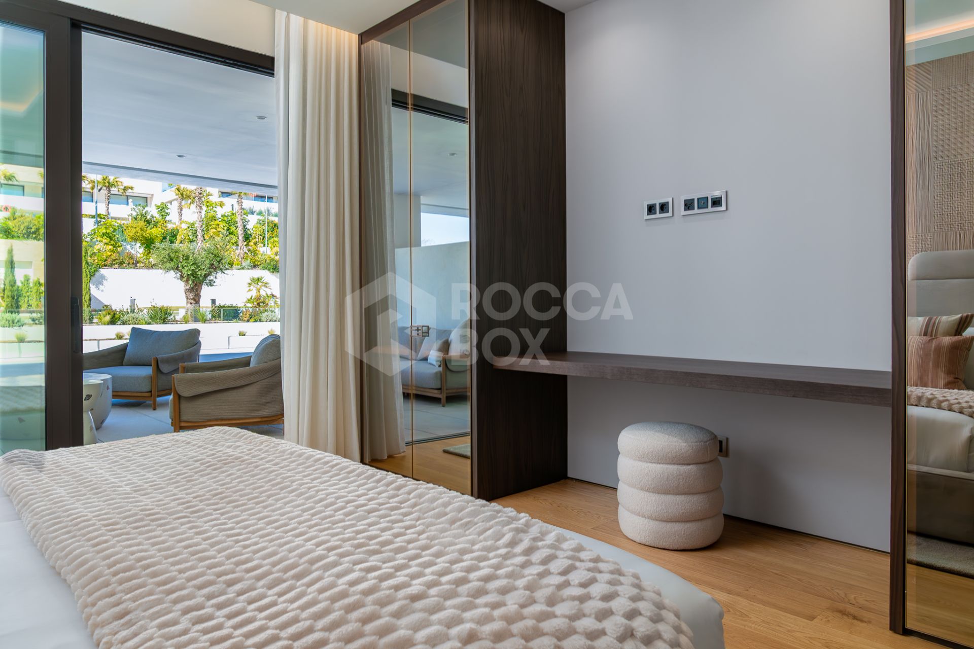 Stunning 4-Bedroom Ground Floor Apartment in Epic Phase 3, Marbella Golden Mile