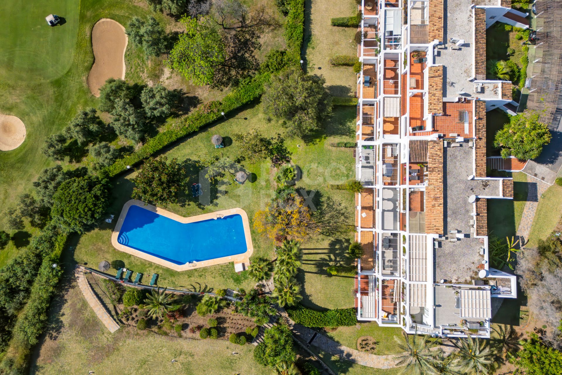 Elegant Renovated Townhouse on Frontline La Quinta Golf with Spectacular Views