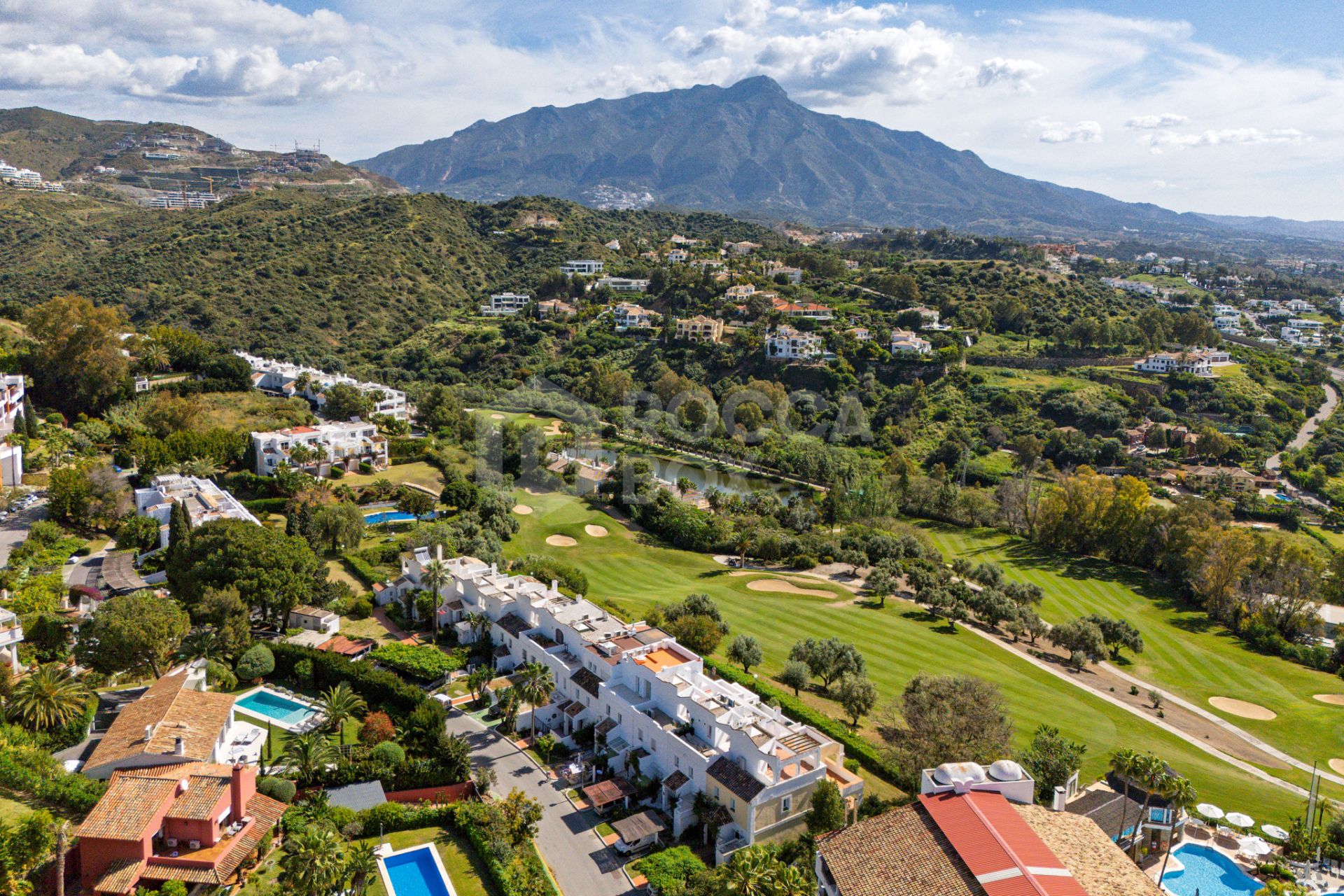 Elegant Renovated Townhouse on Frontline La Quinta Golf with Spectacular Views