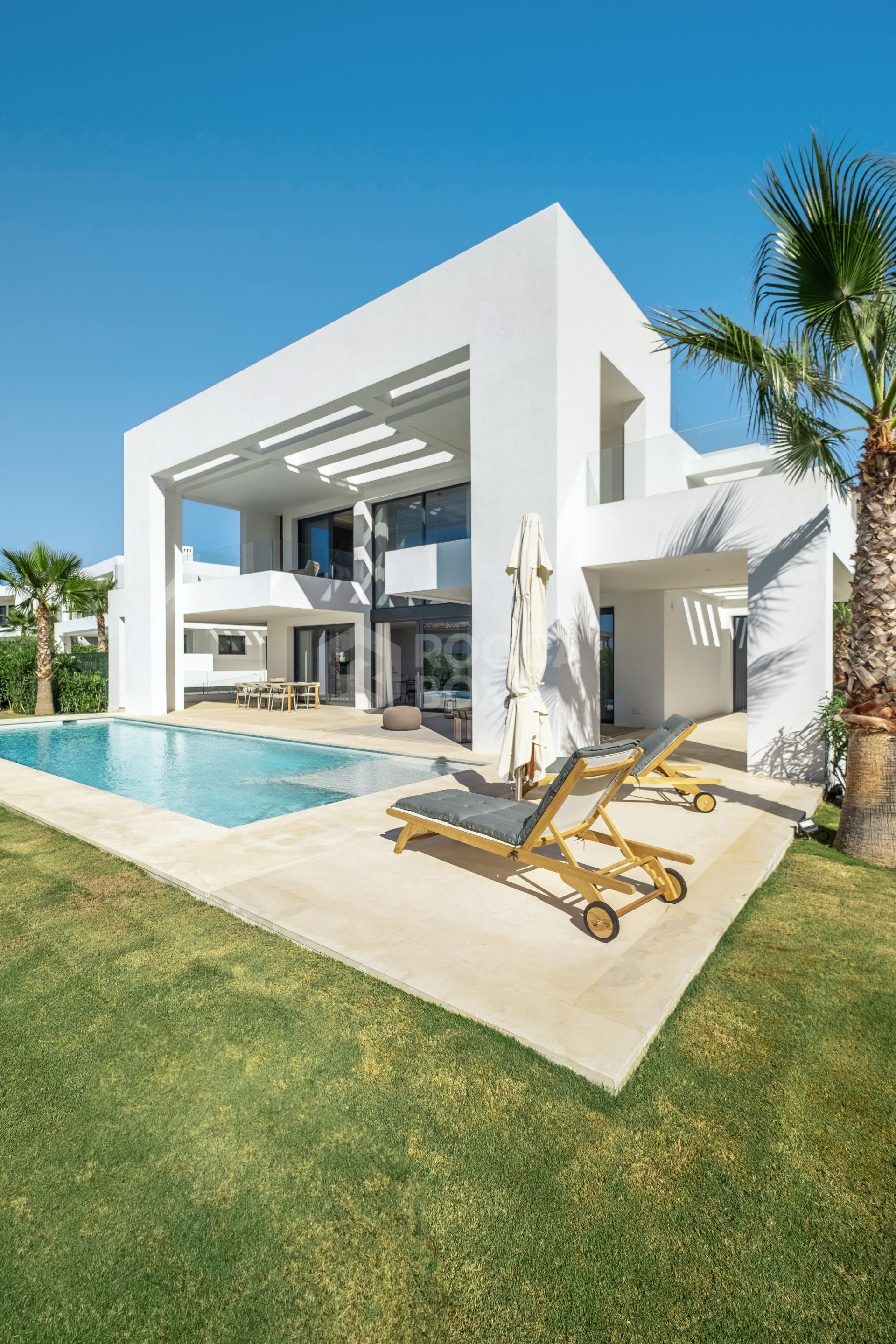 Stunning Villa in El Paraiso, Estepona