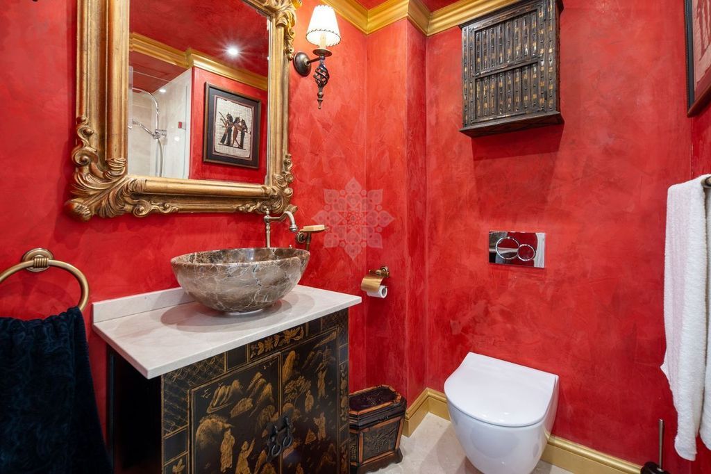 Town House in Marbella