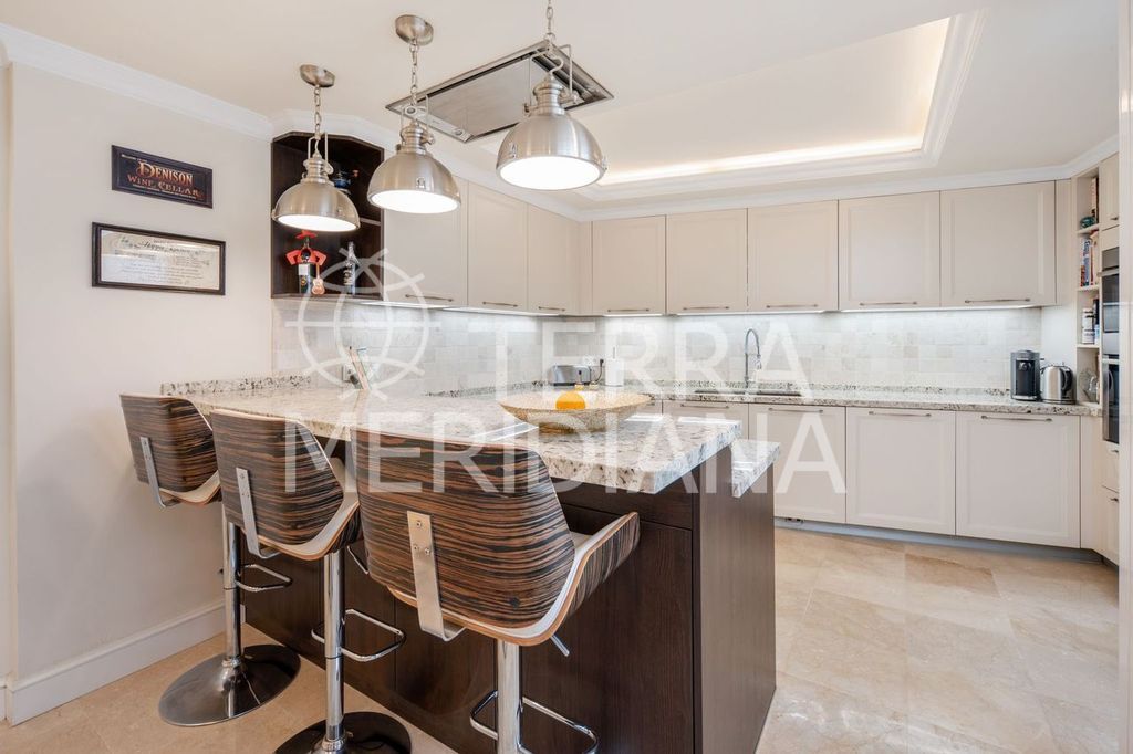 Town House in Marbella