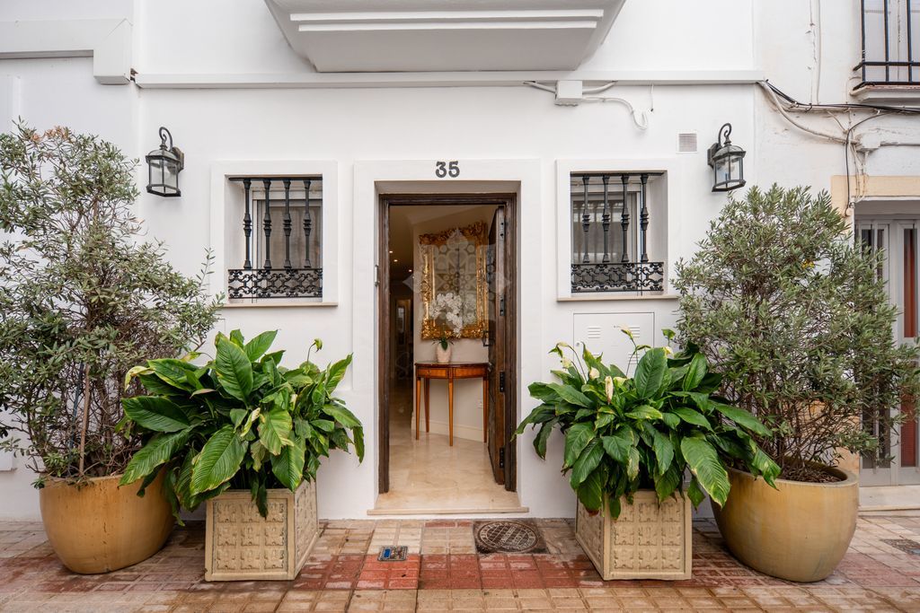 Town House in Marbella
