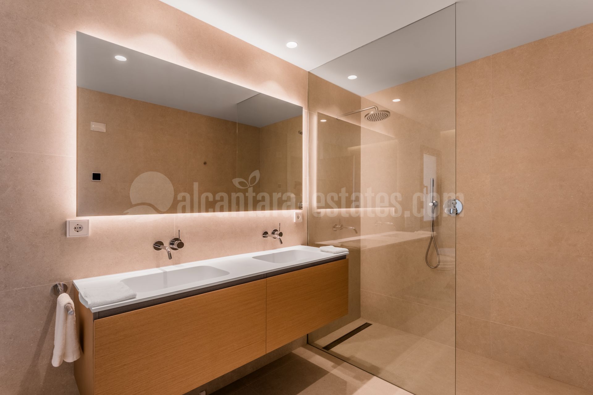 Apartamento en Real de La Quinta, Benahavis