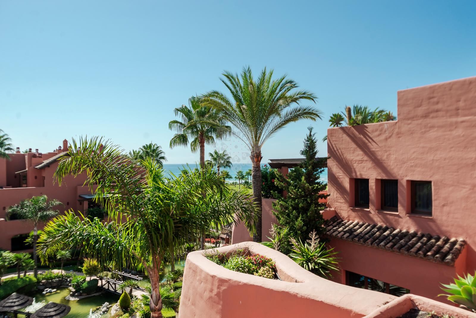 Atico Duplex en New Golden Mile, Estepona