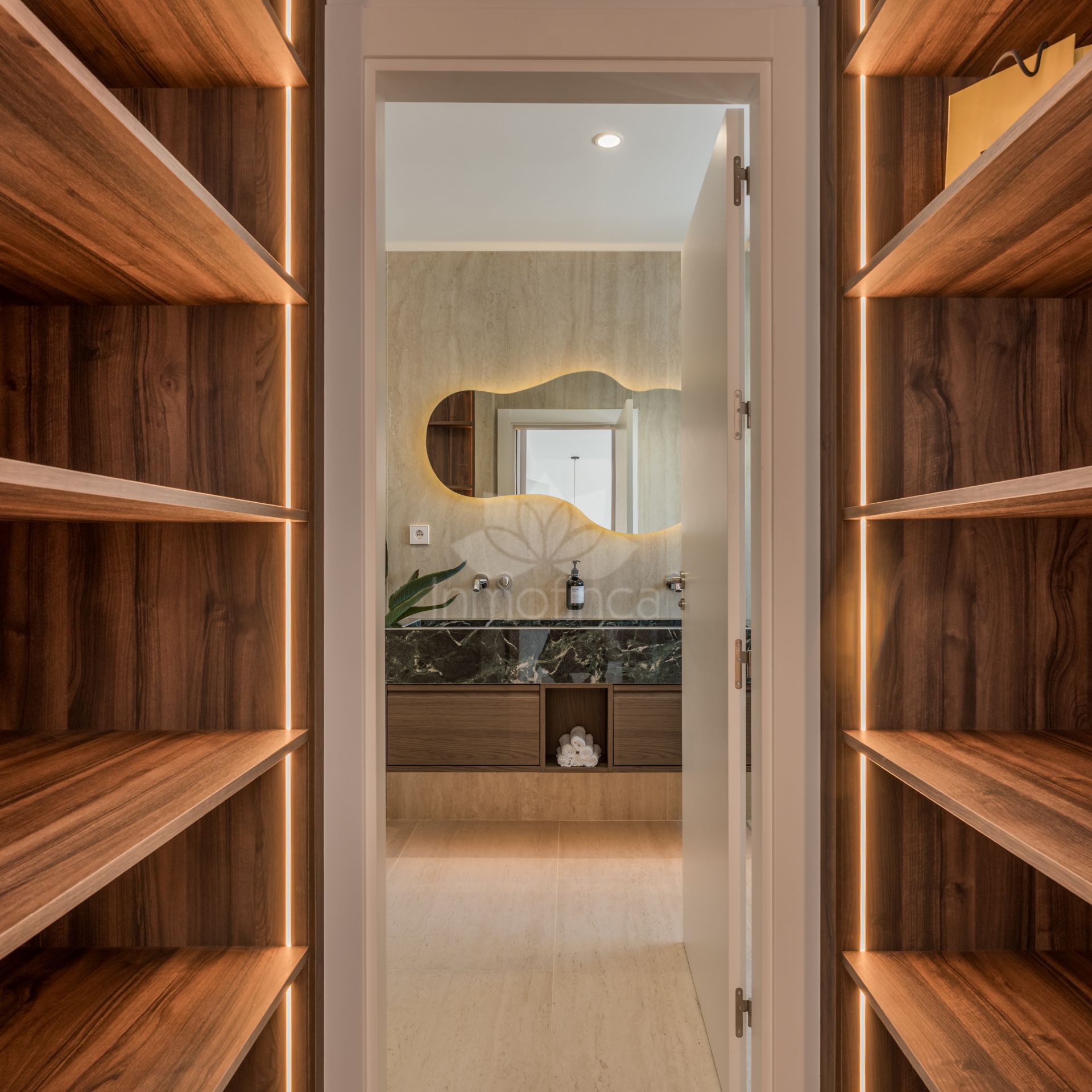 Atico Duplex en La Quinta Village, Marbella