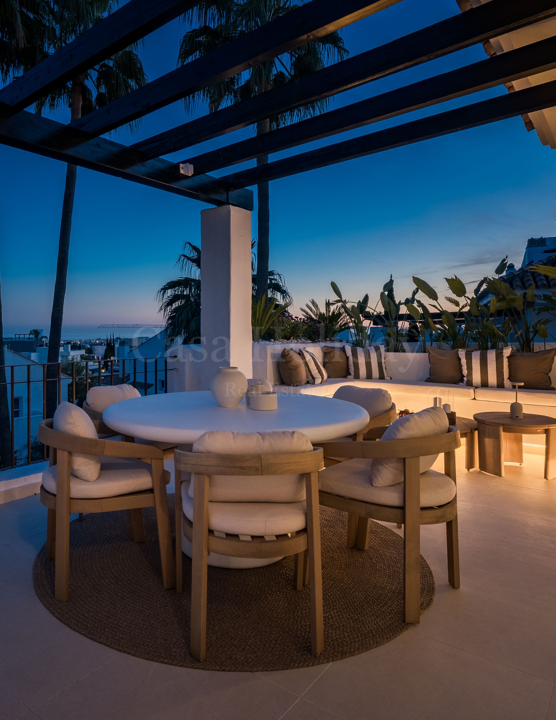 Duplex Penthouse in La Quinta Village, Marbella