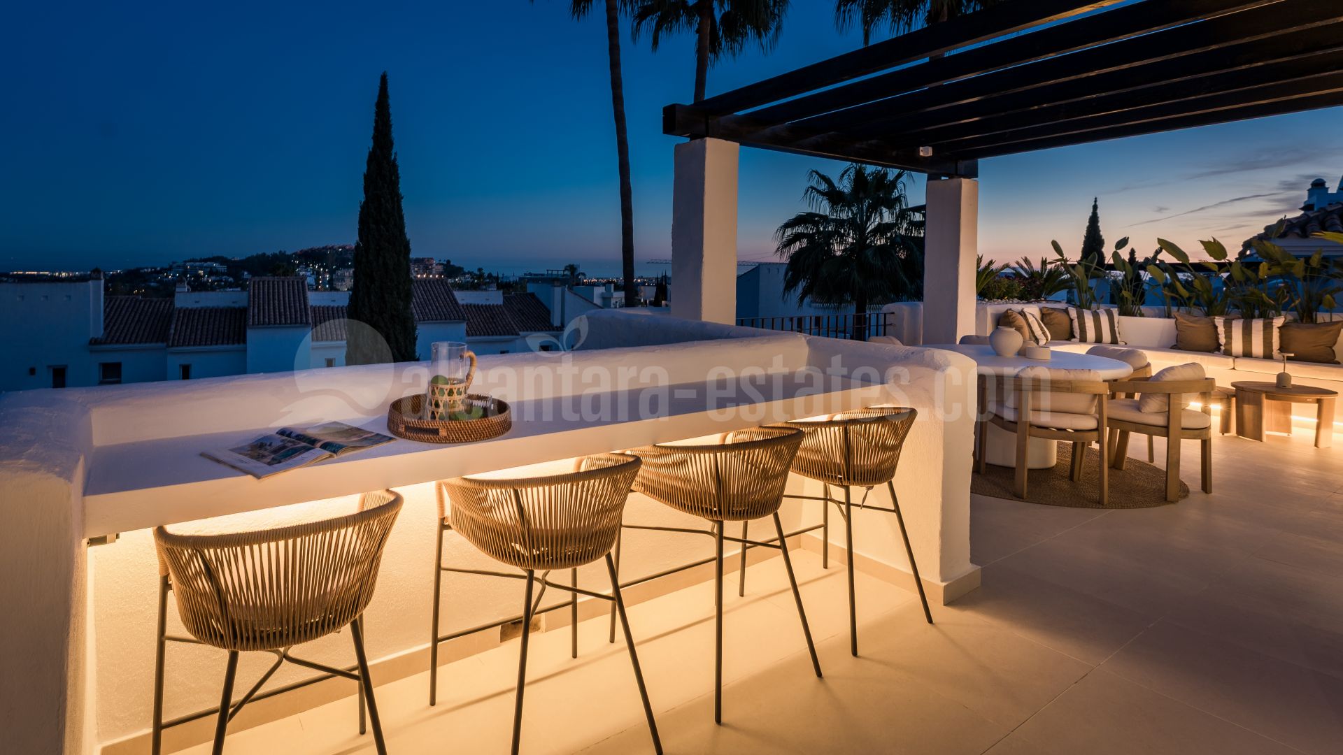 Duplex Penthouse in La Quinta Village, Marbella