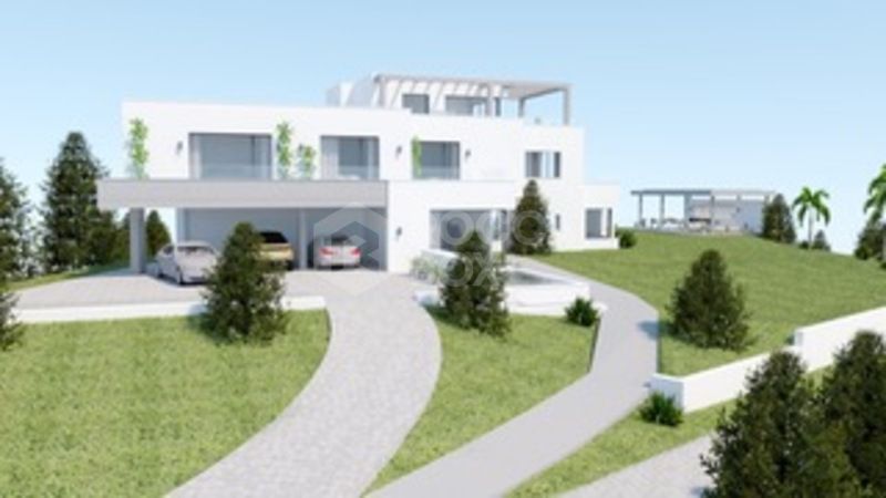 New Development under construction in Sotogrande Alto