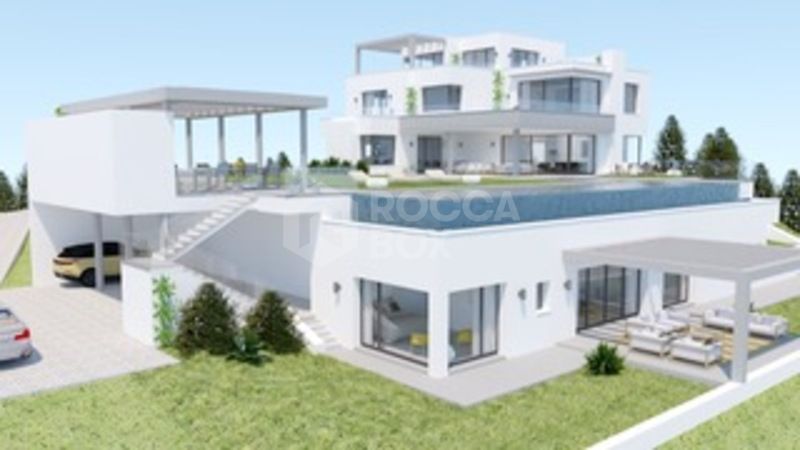 New Development under construction in Sotogrande Alto